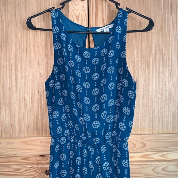 Mi Ami blue sand-dollar printed contemporary jumpsuit romper size S - Picture 2 of 4